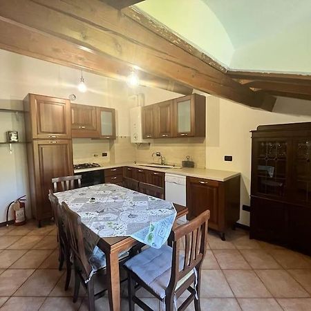 Mare E Monti A 9 Apartman Airole Kültér fotó